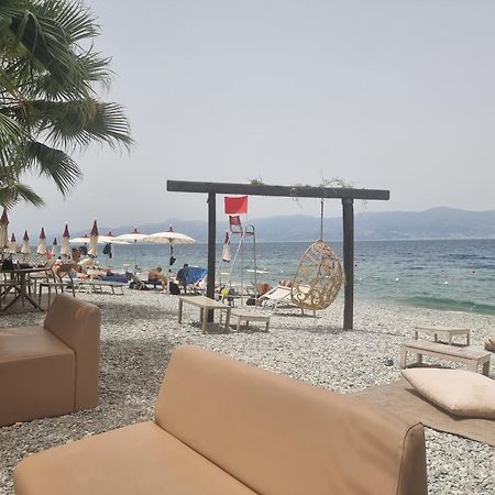 Loft Magna Grecia Reggio Calabria Centro Storico A 3 Minuti A Piedi Dal Mare Apartment Exterior photo